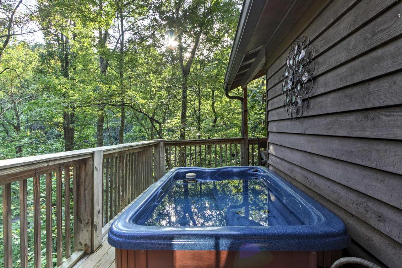 Gatlinburg Home With Hot Tub About 4 Mi To Town! 外观 照片